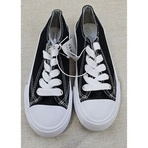 Circo Kids Black & White Canvas Low Top Sneakers Unisex Kids Size‎ 13